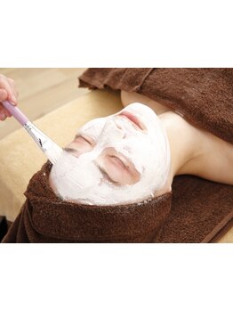 ホウレイ線・たるみ改善！予防ケア