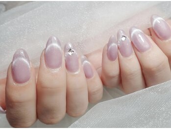 ジュエリーネイル ミミ(Jewelry nail mimi)の写真/オフィスに馴染むワンカラーや上品グラデーション♪大人可愛いシンプルデザインで美しい指先へ☆