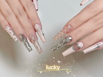 ラッキー(Lucky)/バレンタインネイル