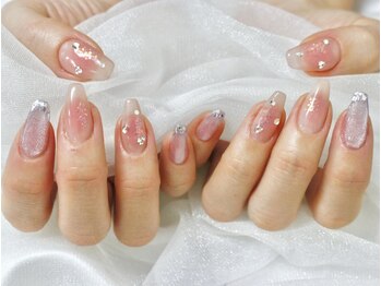 グラシア 川口本町店(GRACIA)の写真/【感動の長持ち施術★】限定クーポン(オフ込)多数ご用意♪豊富なサンプルの中から選択できる定額ネイル♪