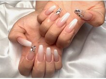 プティ アイビューティ 北浜店(peTiT eyebeauty)の雰囲気（オフィスネイルもお任せください★マグネットも種類豊富！）