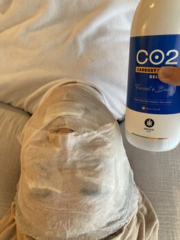 ララルアナ(Lara luana)/肌質改善にはカーボキシー♪