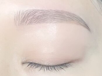 ティアム(Tia'm)の写真/＼眉毛WAX脱毛でグッと垢抜け！／自眉を活かしたスタイルで、ナチュラルかつ美しい眉毛を実現◇