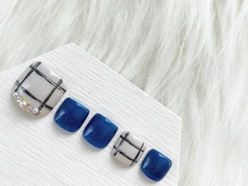 スリー(THREE)/Nov,2020/nail design