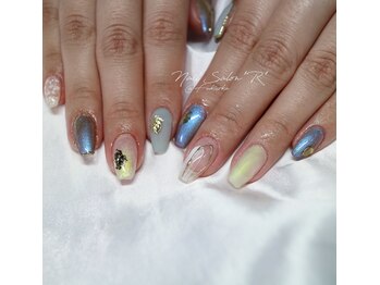 ネイルサロン R/スタイリングコース 8030円