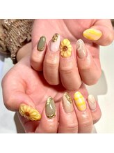 エムウィッシュ アヴァンス メルサ栄店(M.wish Avance)/ひまわりフラワーネイル