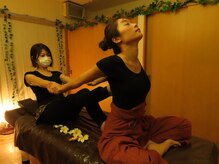 ラバンサラ(Ravan Sara)/テーブルタイ古式