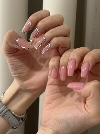 ピンクホロアシメネイル