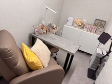 ラヴィネイル(La vie nail.)の雰囲気(プライベート空間☆タブレットで動画もご視聴いただけます!)