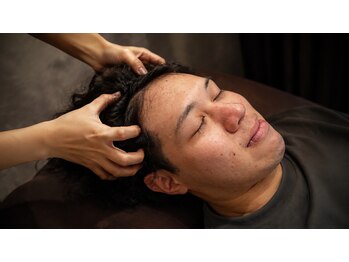 ライフタイムビューティー 箕面店(LifeTimeBeauty)の写真/【箕面・男性歓迎】日々の仕事疲れを徹底ケア!マッサージ×ストレッチ×ドライヘッドスパで全身スッキリ◎