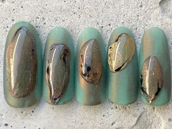 マットエメラルド雫 ¥12000