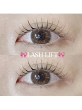 Bloomy.【ブルーミィ】まつげパーマ/マツエク/LED/パリジェンヌ/バインドロック/眉毛/ラッシュリフト/まつ毛パーマ