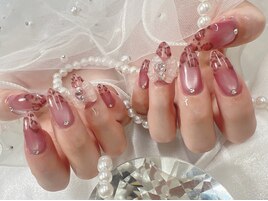 ヒョウ柄ネイル