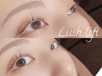 リスブラン 銀座新富町店/まつげパーマ