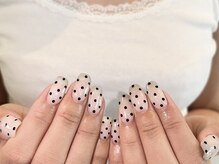 ザ ドールハウス バイ ジュエリリートウキョウ(The DOLL HOUSE BY JEWELILYTOKYO)/ドット柄ネイル♪