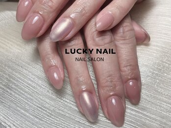 ラッキーネイル(LUCKY NAIL)/