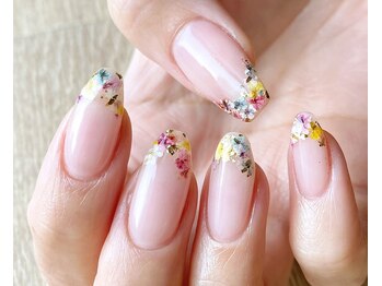 マヴィ ネイル(mavie nail)/