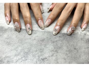 ケーエヌ(KN)/キラキラネイル