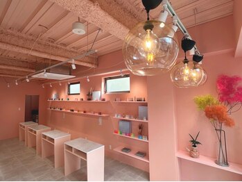 リブヴァラ(Lib Valla)の写真/予約困難な人気ネイルサロンが天王寺にOPEN！韓国ジェルブランド使用でアイドルのような可愛いお手元に♪