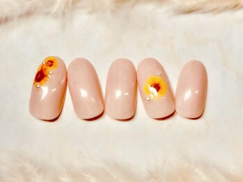 パラジェルプレミアムサロン ｎｅｗｉ ｎａｉｌ 銀座【7/1 NEW OPEN】/チークネイル