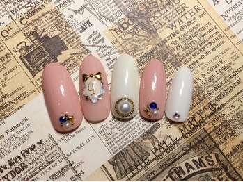 カットアンドスタイル クラウン(Cut & Style Clown)/ジェルやり放題【横浜】