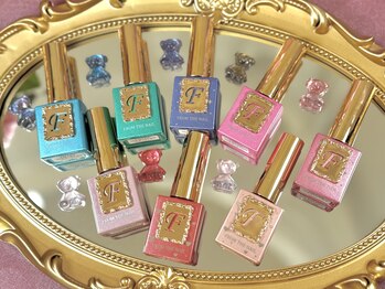 カリス(Charis)/大人気☆韓国ジェル入荷しました