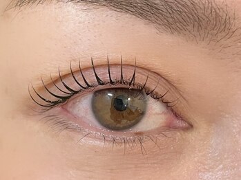 サクラリリー(Sakura Lily)の写真/【忙しい大人女性に♪】高技術&丁寧な施術でモチの良さ◎美しい仕上がりと持続力で自信のある目元へ…◇