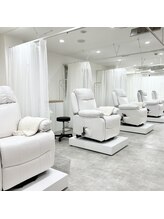 アンフルール 神戸三宮店(Une fleur)/半個室/リクライニングソファ◎