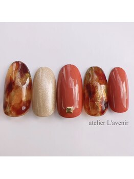 アトリエラブニール/べっ甲ネイル