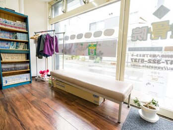 八幡小通り整骨院/待合