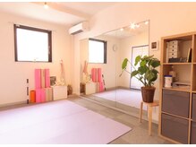 サロンドミナコ(salon de minako)の雰囲気(清潔感あふれる女性専用サロン 【小顔/骨盤矯正/姿勢矯正】)