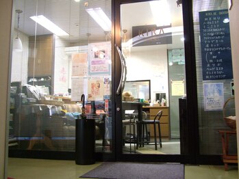 キラ ド オカヤマ/店内入口