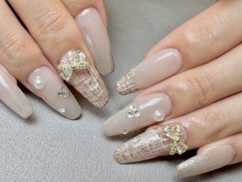 ラフィーナ(RAFFINA)/冬っぽ上品ツイードネイル