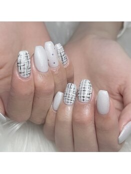 モモ(Momo)/ツイードネイル