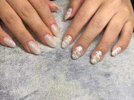 冬のホワイトネイル