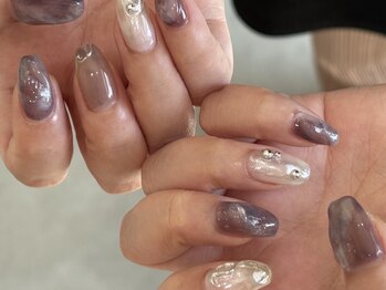 i:NE eyelash&nailの写真/幅広いお悩みに対応できる高い技術力で、ワンランク上の指先へ♪あなたに合ったデザインをご提案します◎