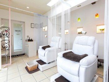 プリモ 佐野店(PRIMO)/まつエク・ネイルフット席