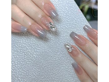 クイーンズビューティーサロン 新宿本店(Queen's beauty salon)/チップ長さだしやり放題