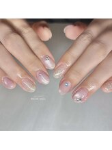 リッシュ トロワ(RICHE trois)/きらきらピンクマグネットネイル