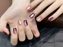 フローラ(FLORA)/秋冬ネイル