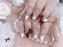 白フレンチ×リボン