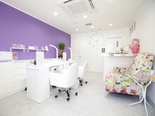 ネイルサロンワイスリー (y3)/内観