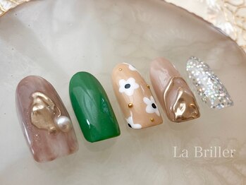 ラブリエ(La Briller)/【定額ネイル】~リッチデザイン~