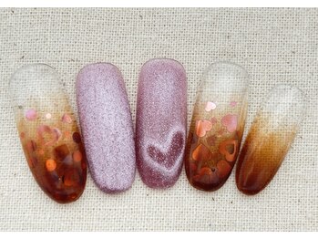 ジェルネイル　デザイン