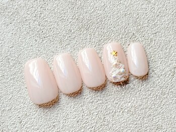 エストリブレ(estLivre)/クリスマスツリーネイル