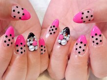 ムーピーネイル(moopy nail)の雰囲気（負担を少なく、自爪や指が美しく見えるよう施術します。）