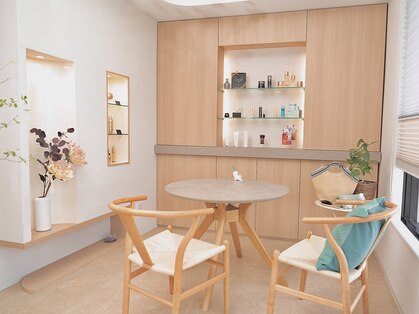 メナードフェイシャルサロン 京田辺花住坂店の写真