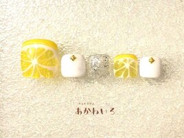 夏フルーツ　レモンネイル