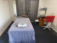 ラクダ足つぼ整体院