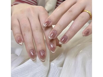 ピュアアンドリッチネイルサロン(Pure&Rich Nail Salon)/チークマグネットフレンチネイル